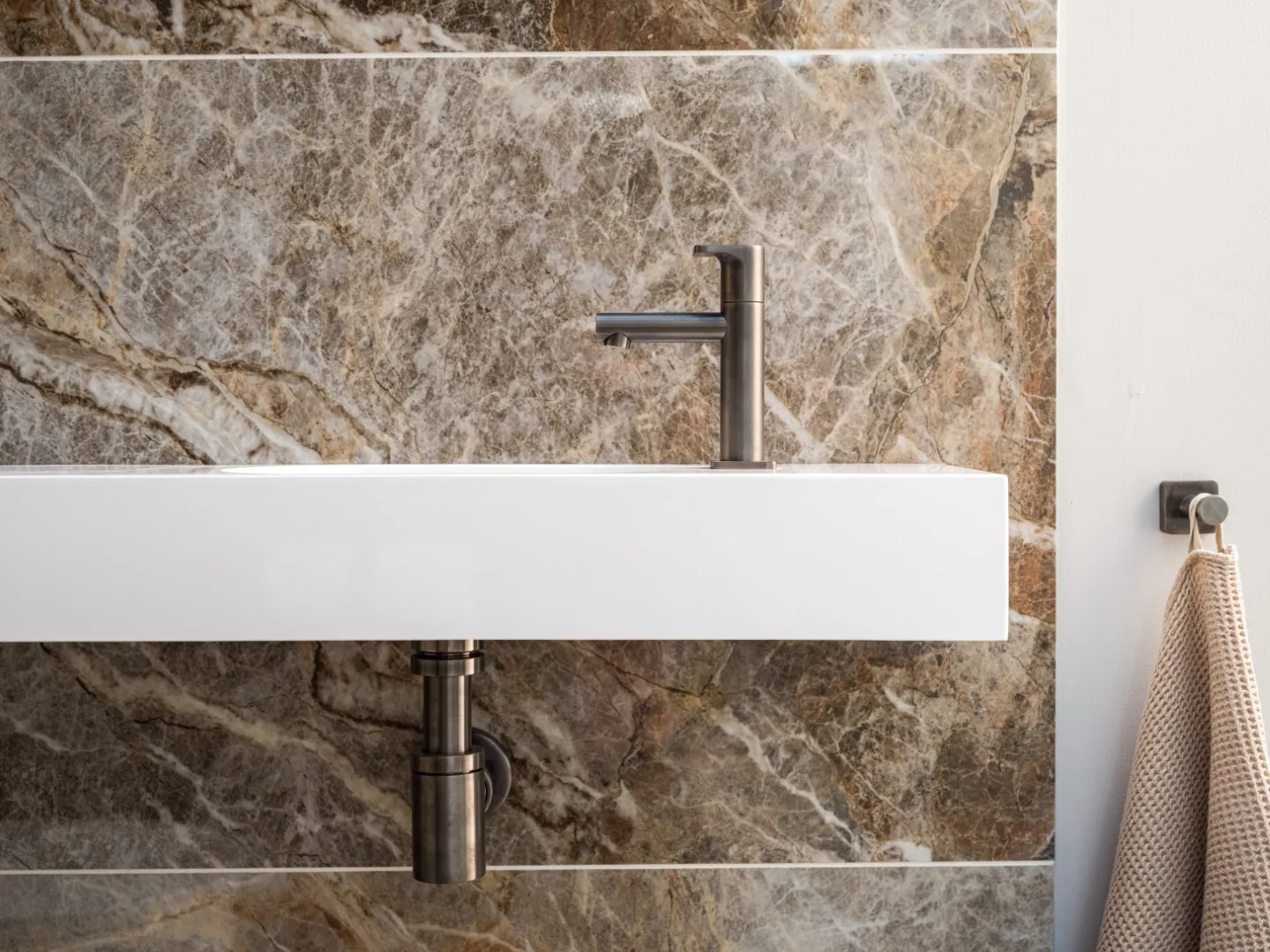 Rough Nature toiletopstelling header