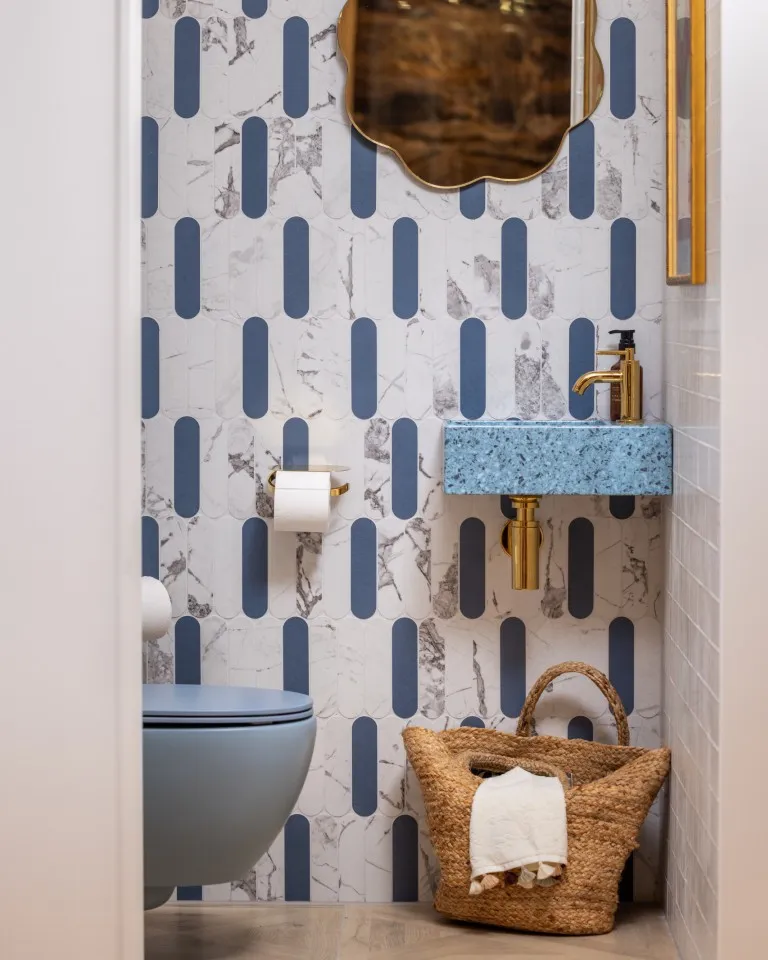 Toilet Azure Retreat