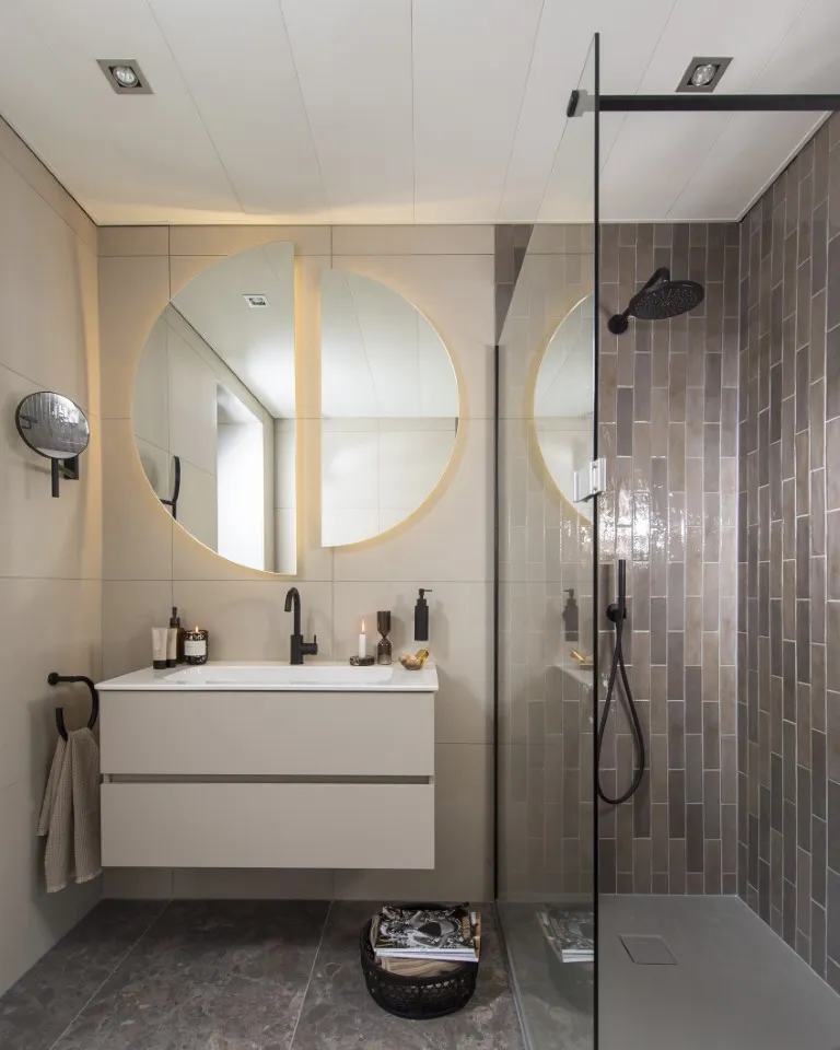 Stone Line badkamer